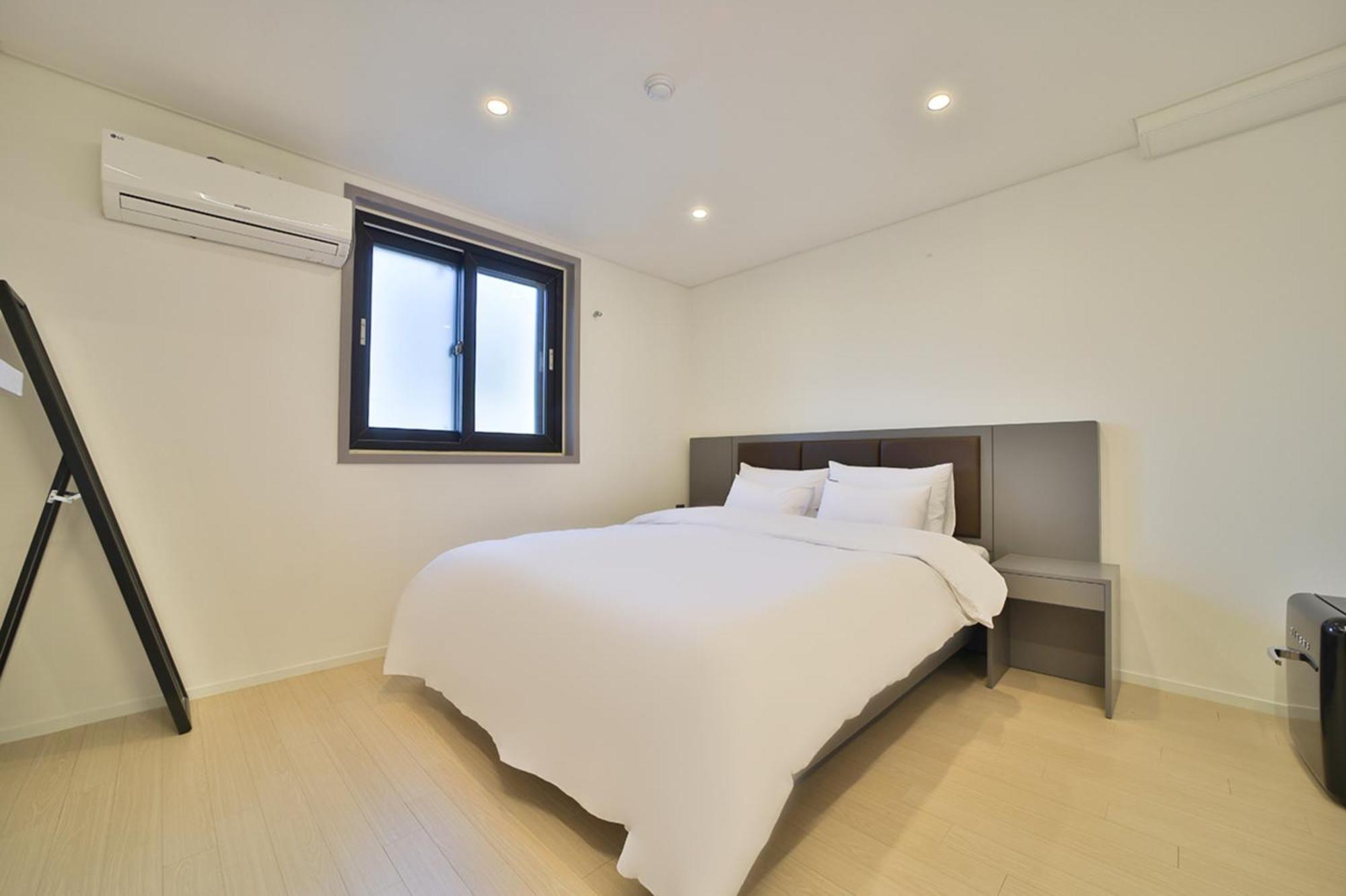 Green B Hotel Busan Seomyeon Exterior photo
